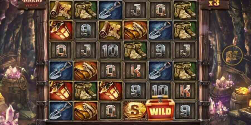 Fire in the Hole 2 free spins with persistent multiplier screenshot